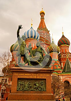 Monument to Minin and Pozharsky in Moscow on red square Ã¢â¬â a sculptural monument dedicated to the leaders of the Second militia photo